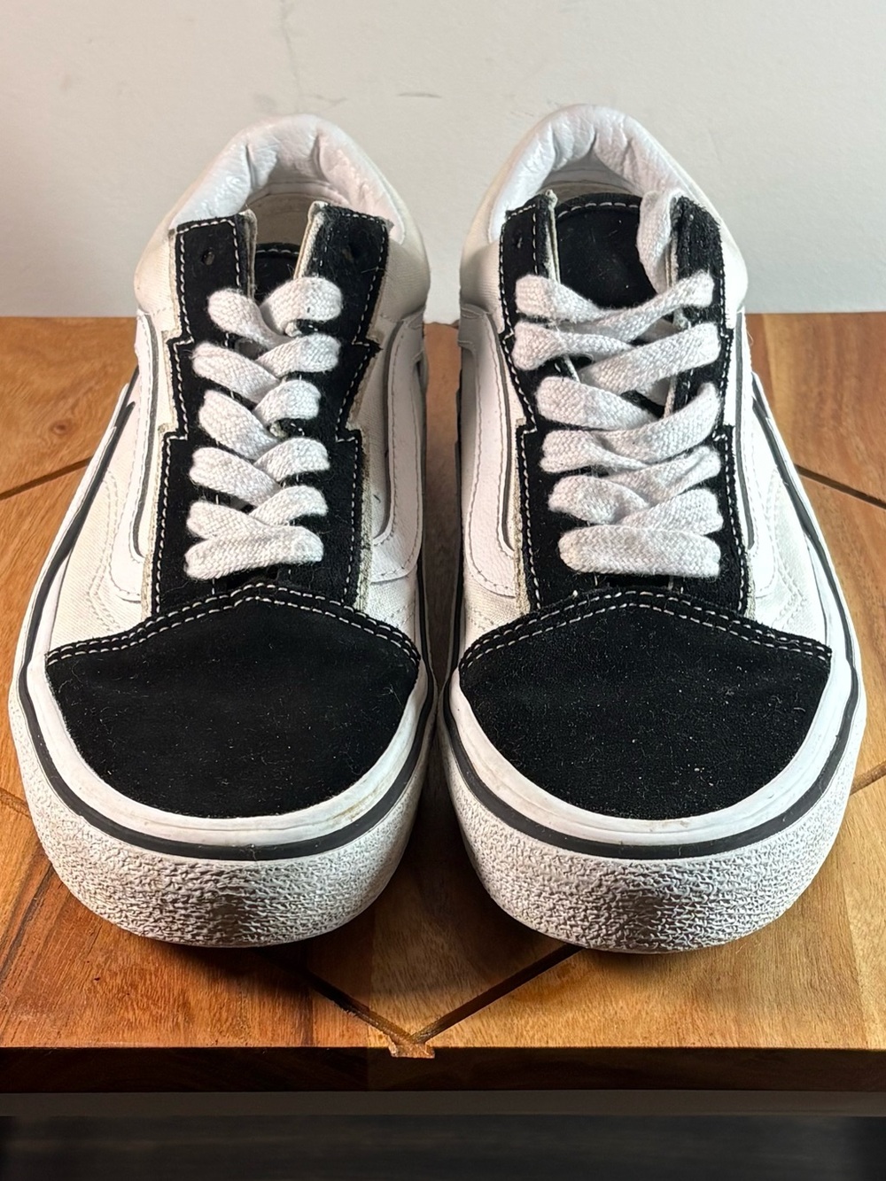 Vans Old Skool Bolt Low-Top Lace-Up Skate Shoe in EU35